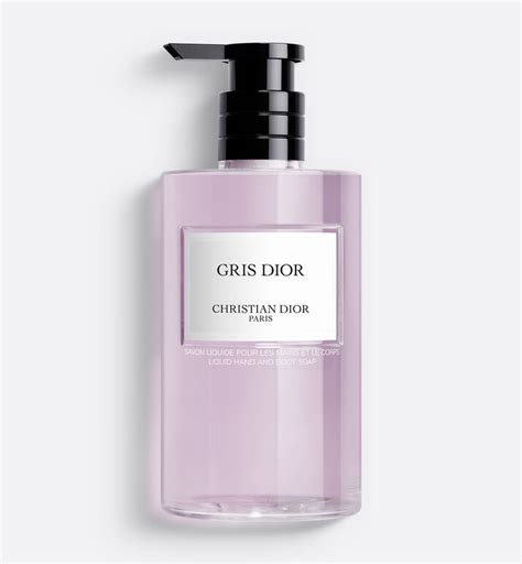 Gris Dior: cleansing liquid soap for the hands and the body.